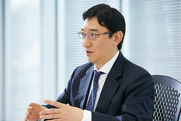 アールジェイ・インベストメント株式会社 代表取締役 井野好男氏 アールジェイ・インベストメント株式会社 代表取締役 井野好男氏